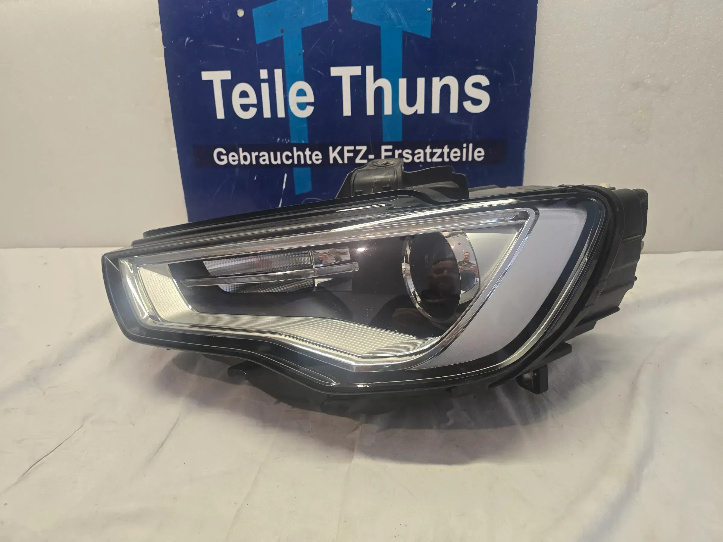 Audi A3 8V Facelift Xenon Scheinwerfer Links 8V0941005 - Bild 1