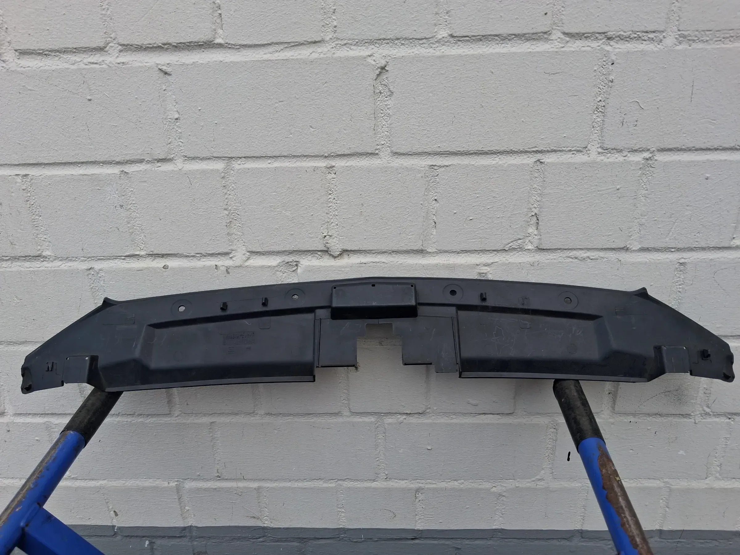Seat Leon 5F Blende Verkleidung Schlossträger 5F0853655 - Bild 1