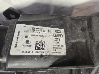 Audi A3 8V Facelift Xenon Scheinwerfer Links 8V0941005 - Bild 6