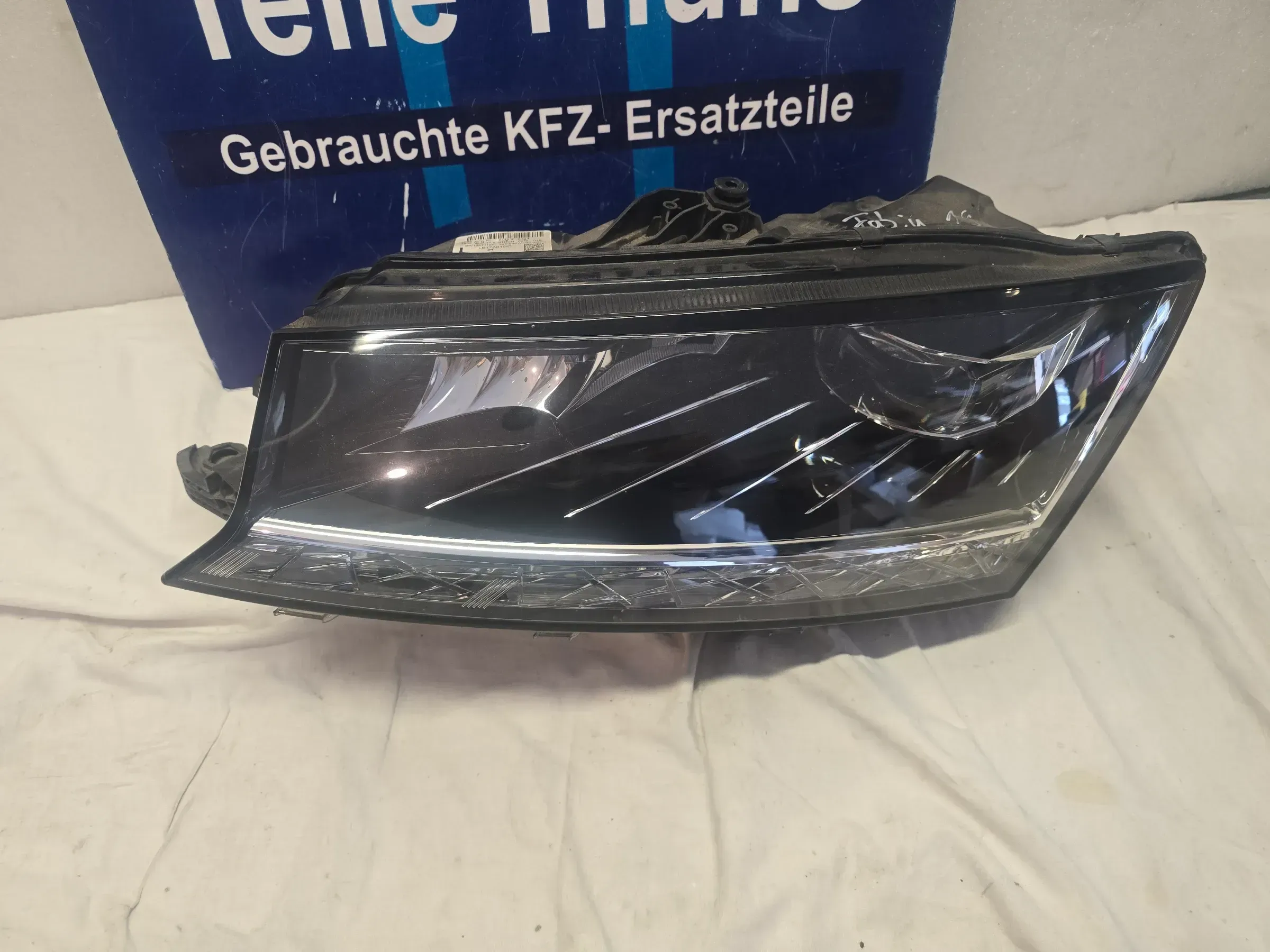 SKODA FABIA 3 FACELIFT LED SCHEINWERFER links 6V1941015F *TOP* - Bild 1