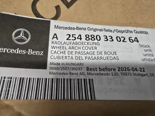 MERCEDES GLC II C254 Kotflügel Zierleiste Vorn Links A254880330264 - Bild 4
