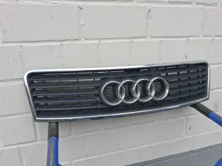 Audi A6 4B Bj.03  Kühlergrill Grill Frontgrill 4B0853651 - Bild 3