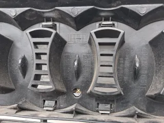 Audi A6 4B Bj.03  Kühlergrill Grill Frontgrill 4B0853651 - Bild 5