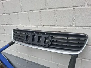 Audi A3 8L Facelift Kühlergrill Frontgrill Grill 8L0853651A - Bild 2
