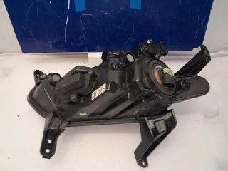 KIA Ceed III Nebelscheinwerfer vorne rechts 92202-J7500 - Bild 2