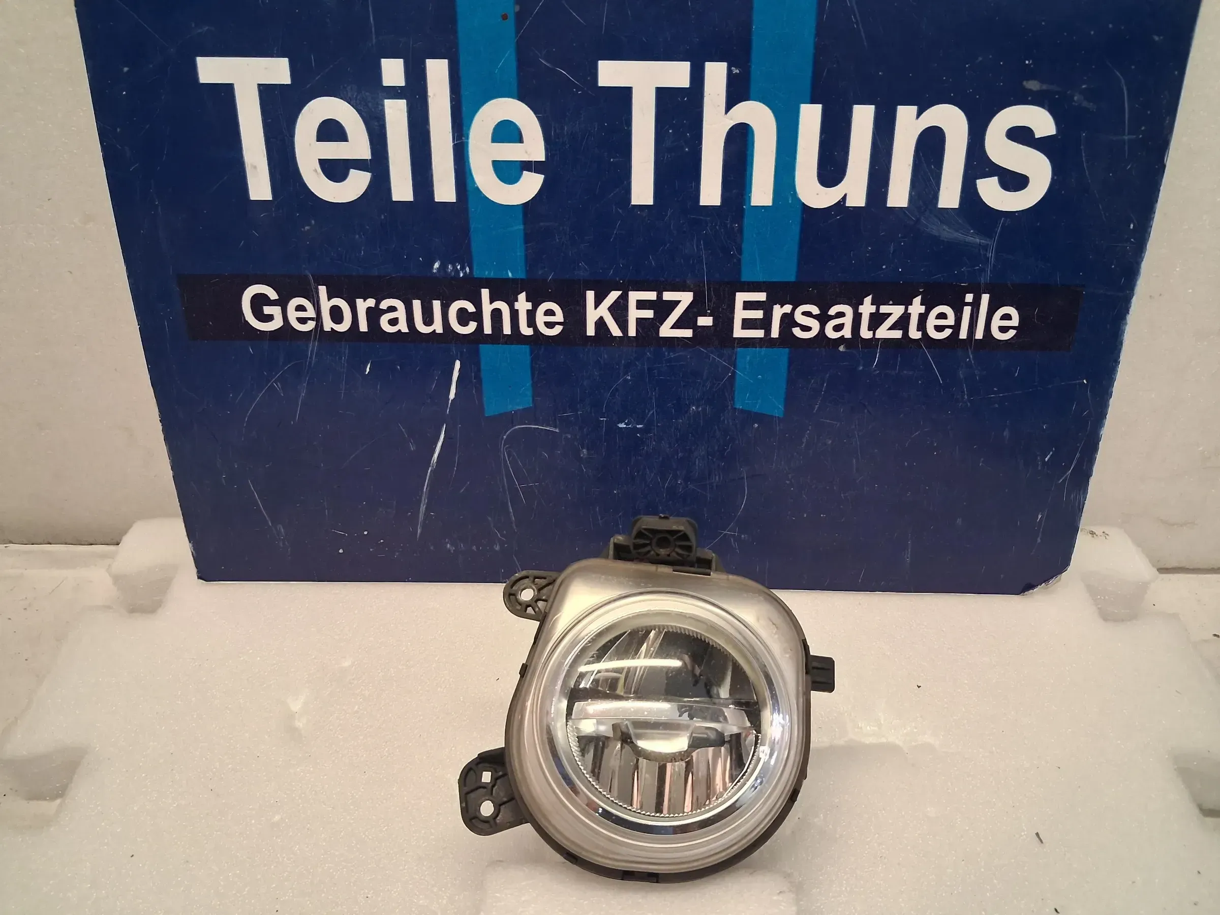BMW X3 F25 X4 F26 X5 F15 F85 X6 F16 F86 Nebelscheinwerfer LED links 7317251 - Bild 1