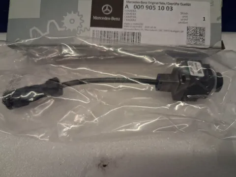 Background image for Mercedes Rückfahrkamera Kamera A0009051003