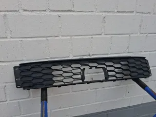 Skoda Fabia 6V Mk3 Grill Gitter vorne 6V0853677G - Bild 3
